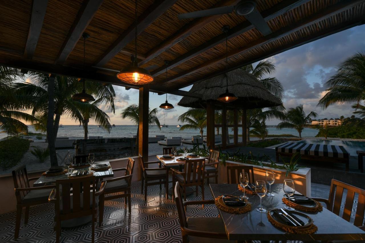 Casa Del Jaguar Beach Hotel Isla Mujeres Extérieur photo