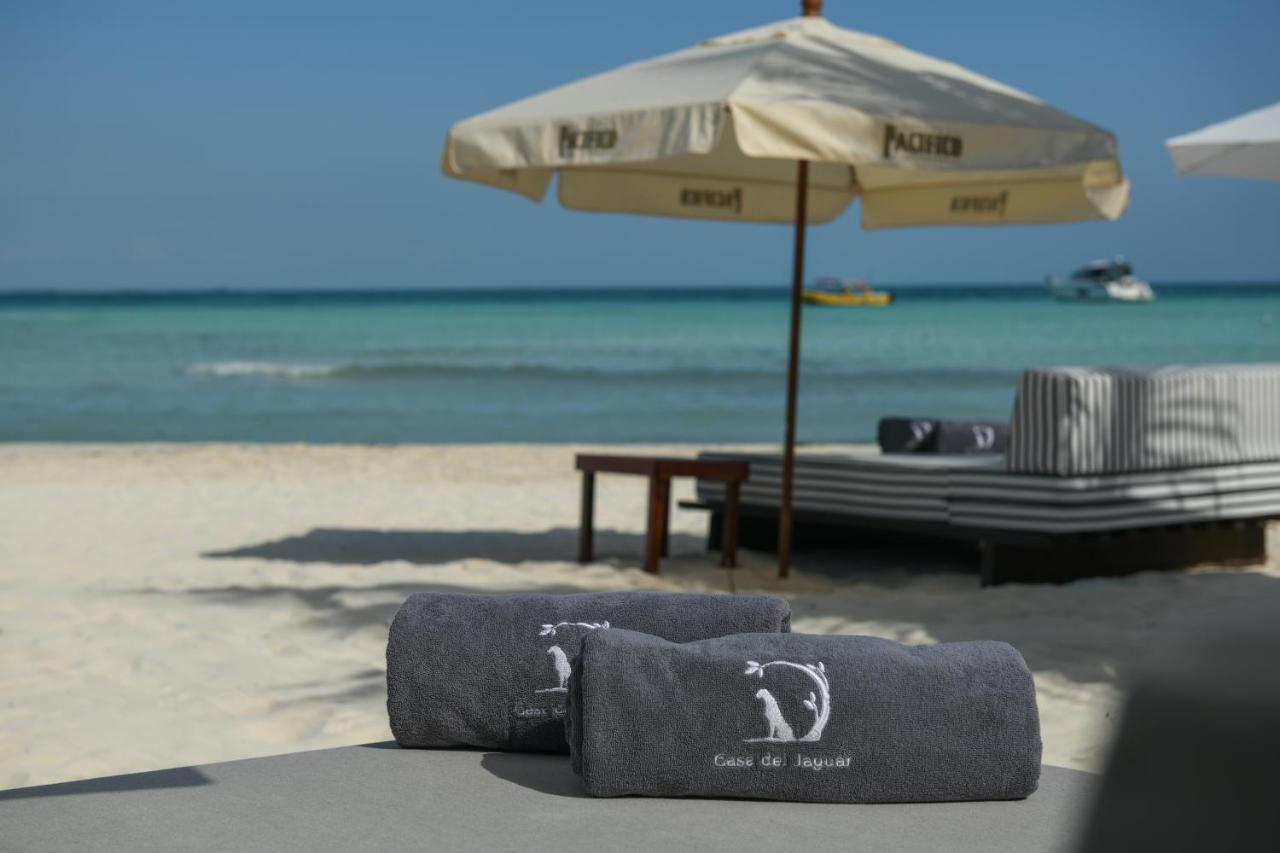 Casa Del Jaguar Beach Hotel Isla Mujeres Extérieur photo