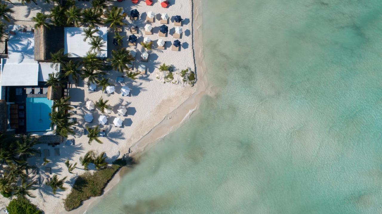 Casa Del Jaguar Beach Hotel Isla Mujeres Extérieur photo