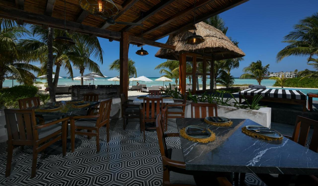 Casa Del Jaguar Beach Hotel Isla Mujeres Extérieur photo