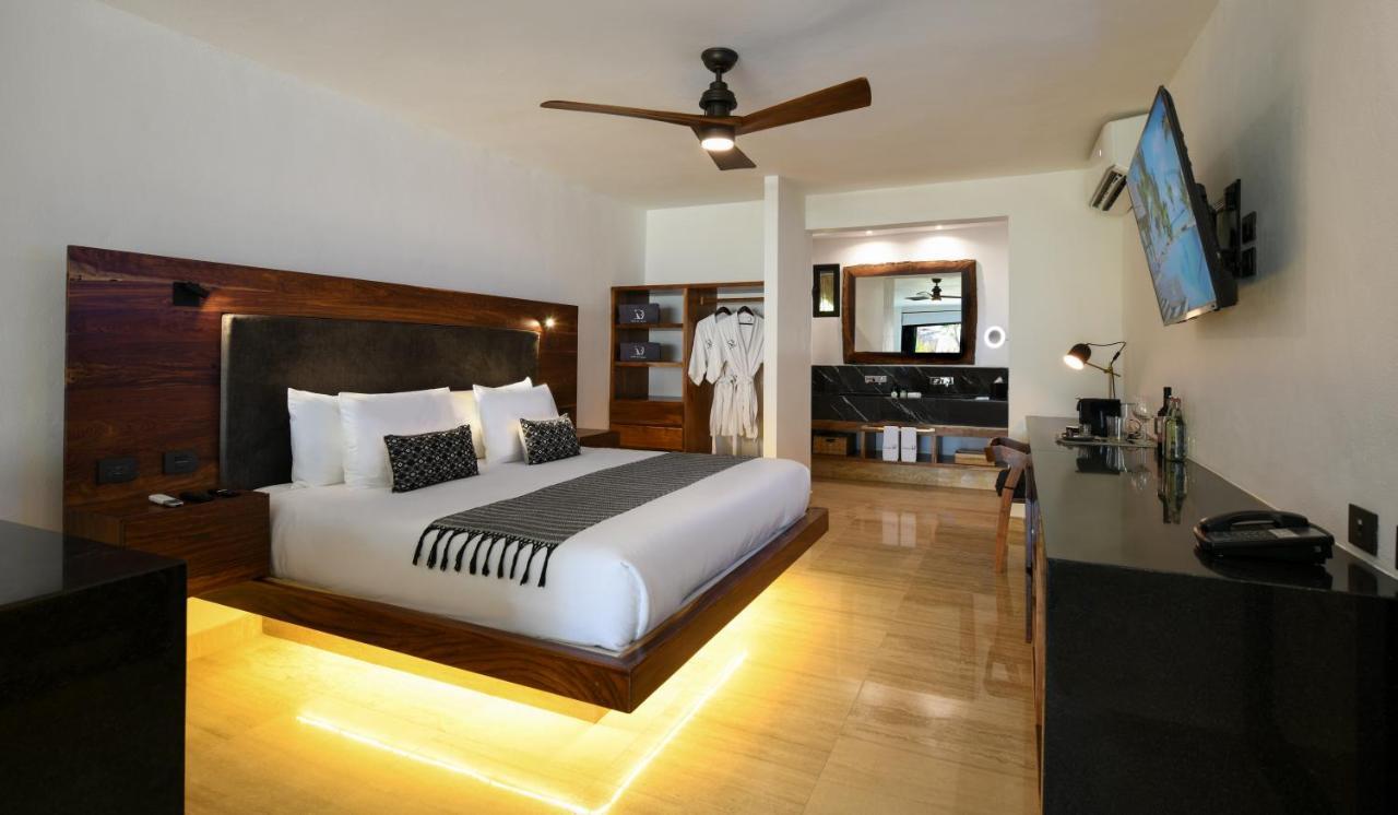 Casa Del Jaguar Beach Hotel Isla Mujeres Extérieur photo