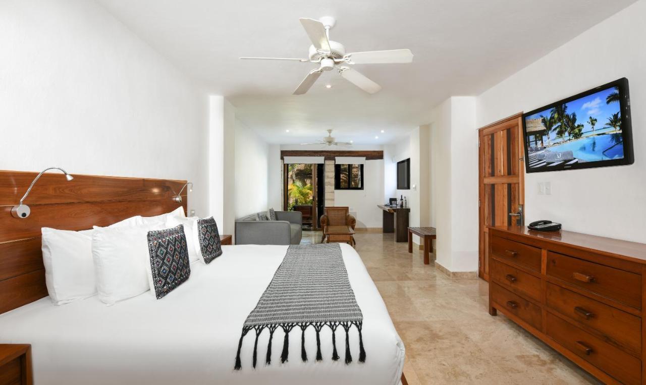 Casa Del Jaguar Beach Hotel Isla Mujeres Extérieur photo